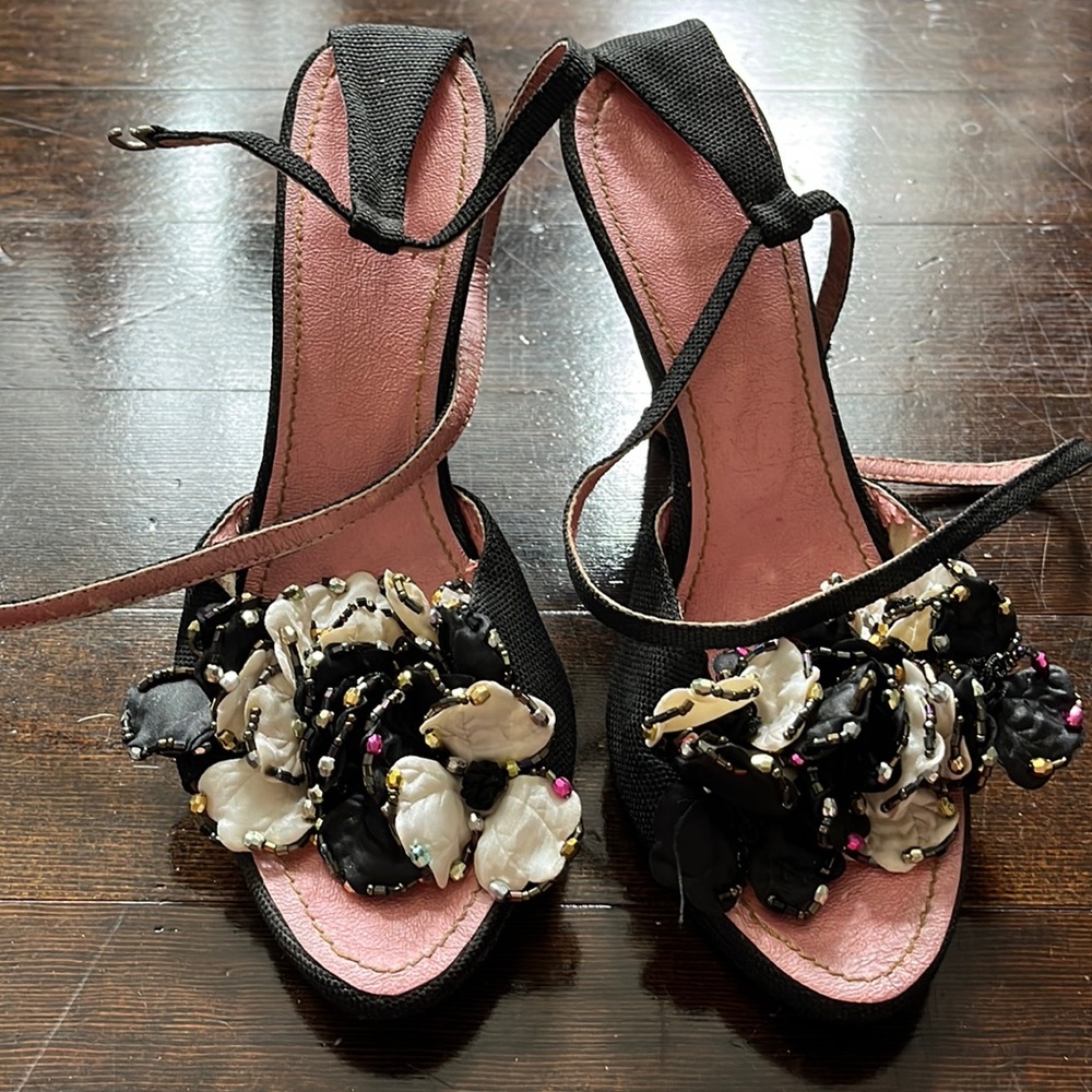 Vintage silk beaded flower peel toe heels.